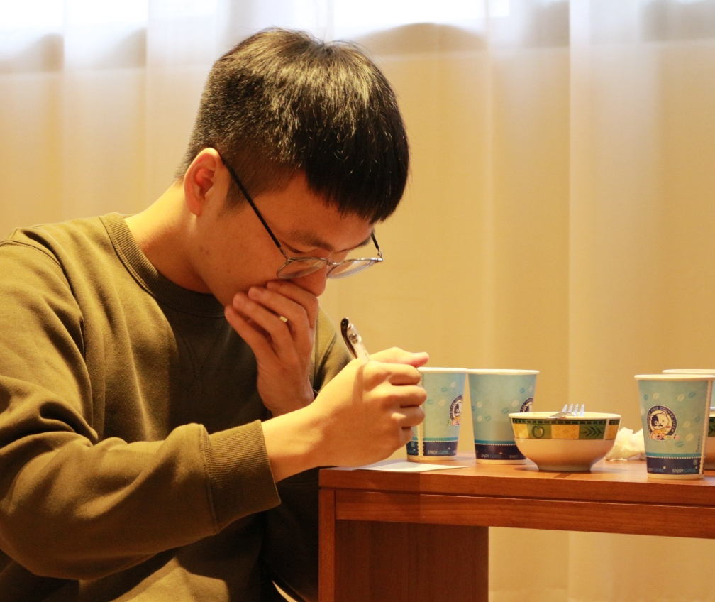 李明璟｜104履歷範本