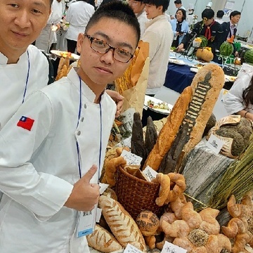 張榮成｜104履歷範本