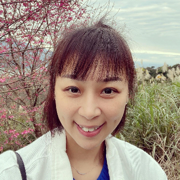 洪寧嬨｜104履歷範本