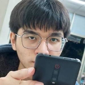 劉權毅｜104履歷範本